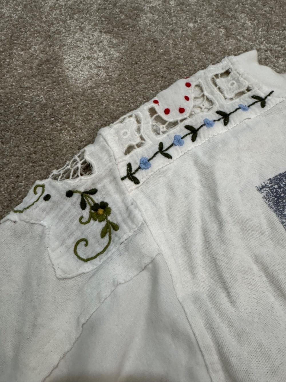 We The Free Lilith Tee CROPPED - Picture 5 of 15